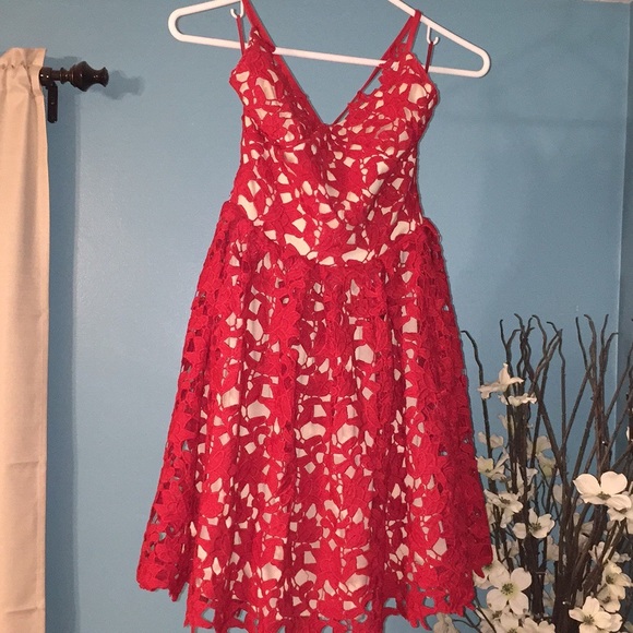 Two Sisters Red Electra Lace Up Dress - Picture 3 of 6